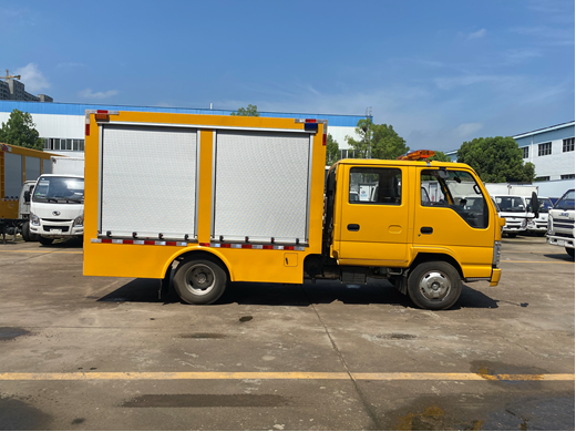五十鈴雙排藍牌1000方救險車